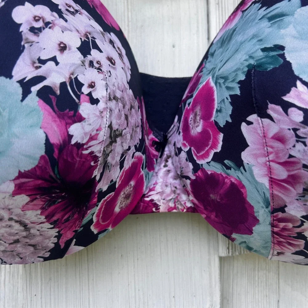 Lane Bryant Cacique Floral Lightly Lined Full Coverage‎ Bra 42H Navy Underwire